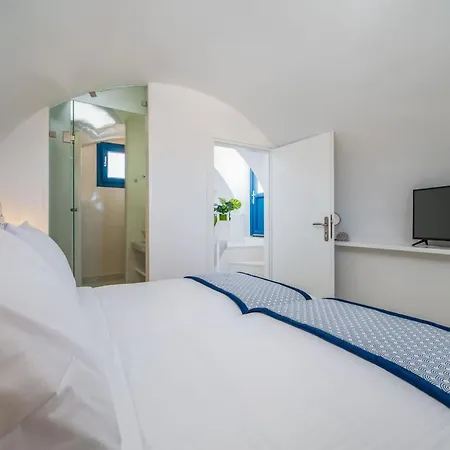 Beautiful Santorini 2 Bedrooms Private Pool Magical Sea Views Villa Karterados (Santorini)